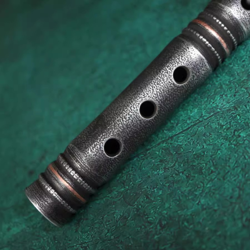 Traditionelle Flöte aus Kupfer – Musical Instrument That You Blow Into Bewertung und Preis